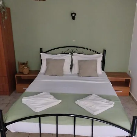 Dimitraki * Σκάλα Ραχωνίου